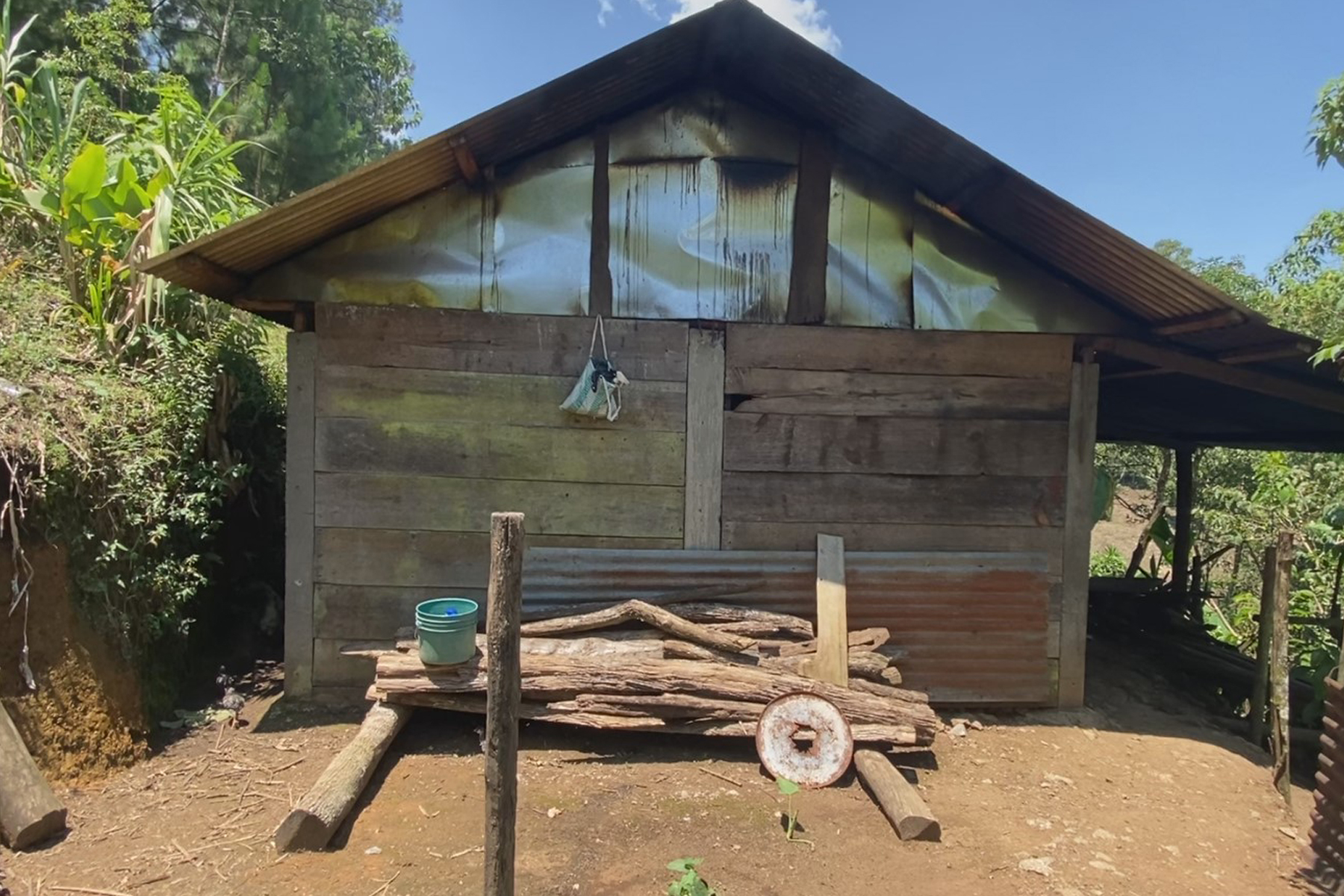 LATERAL CASA 2